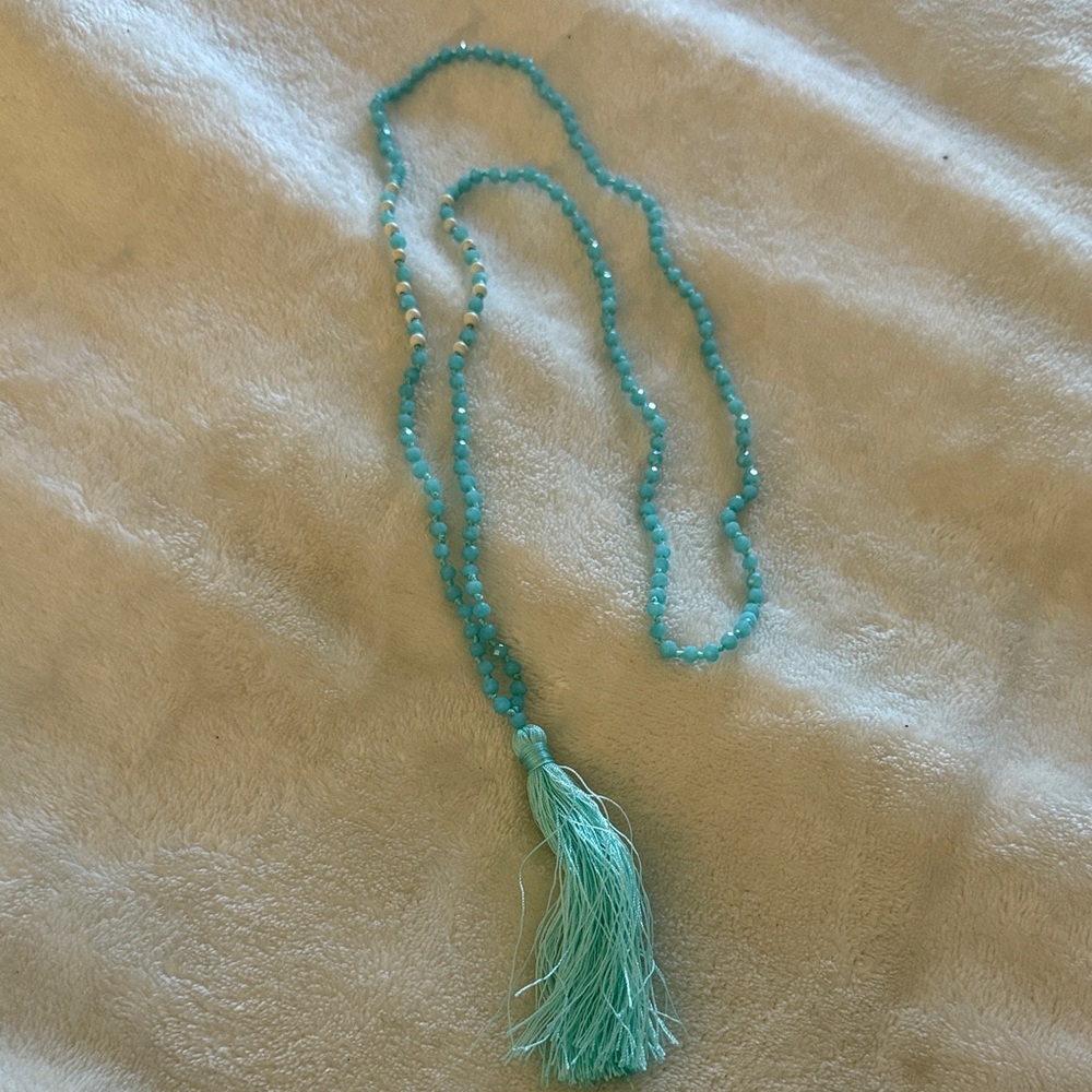 Elegant Turquoise Beaded Necklace with Tassel